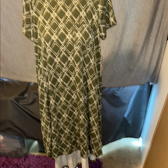 LuLaRoe Dresses & Skirts - Lularoe  Carly Dress